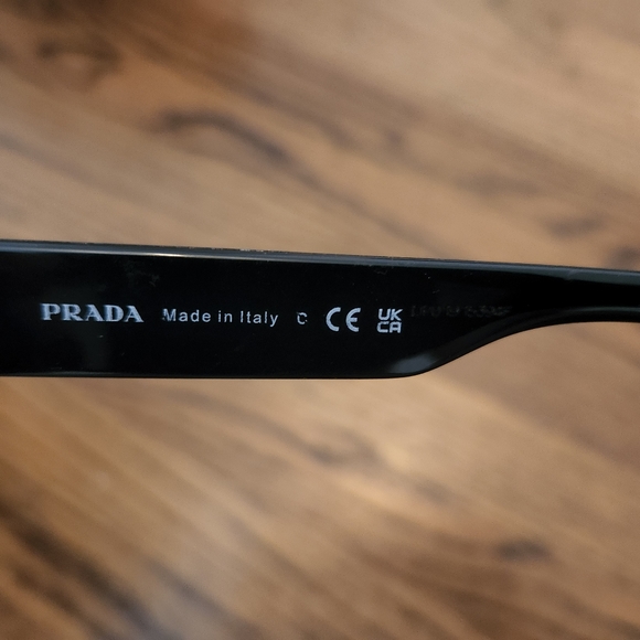 Prada Sunglasses SPR24X - Picture 4 of 6